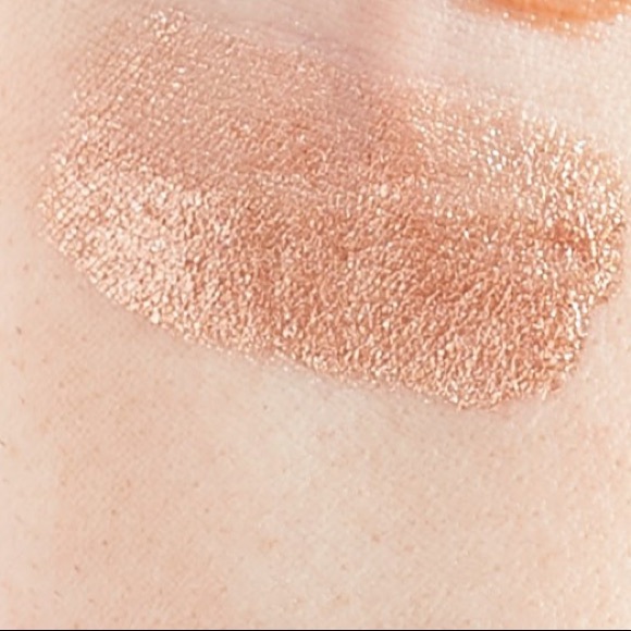 Model Co Eyelite Eyeshadow in ‘St. Barts’ - Picture 4 of 4